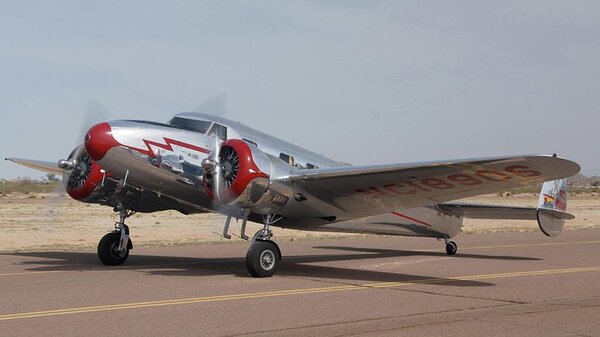 Lockheed12aElectraJuniorNC18906.jpg_thumb.caae4c31d0cd292b16c5e36fdf58068a.jpg