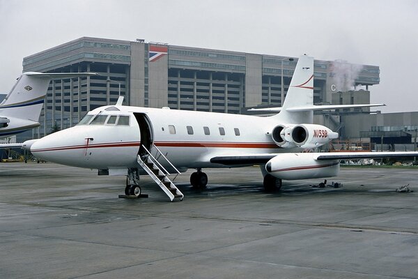 Lockheed_L-1329_JetStarN1598.jpg_thumb.9478de177f748e806a67670f4082ca85.jpg