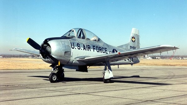 North American T-28 Trojan - Warbirds - Recreational Flying